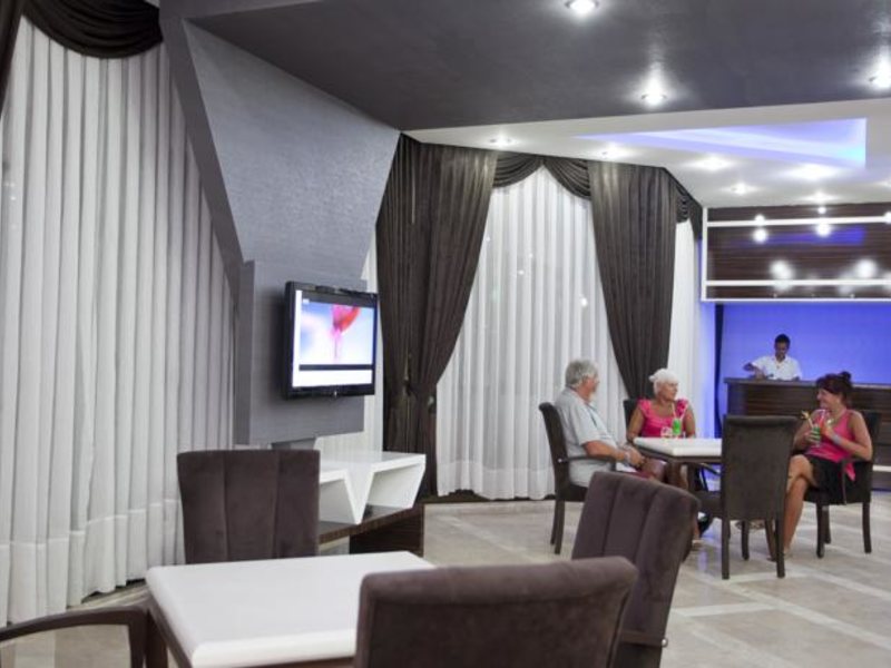 Monte Carlo Hotel 95246