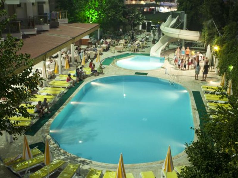 Monte Carlo Hotel 95252