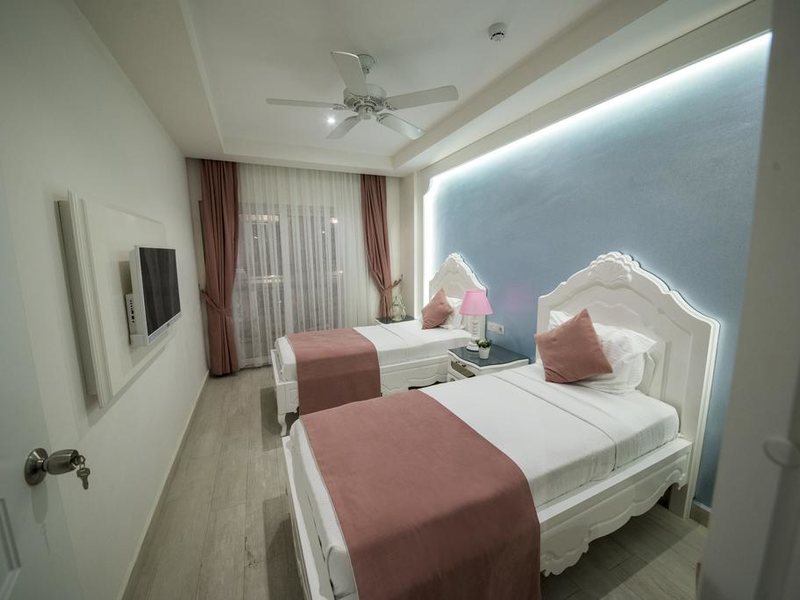 Montebello Deluxe 190514