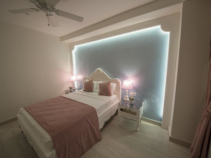 Montebello Deluxe 190517