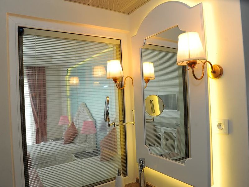 Montebello Deluxe 190531