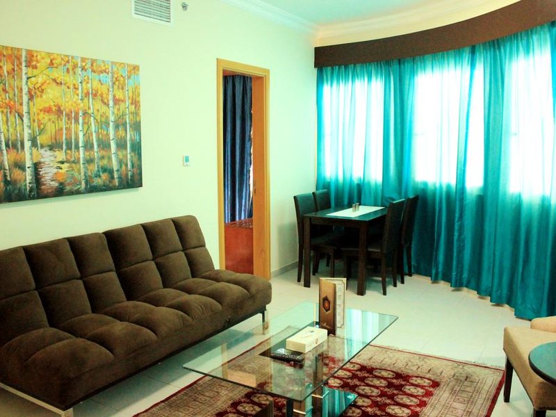 Montreal Naif Hotel 299966