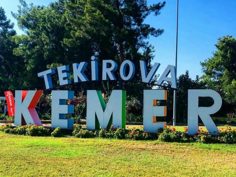 More Beach Hotel 302053