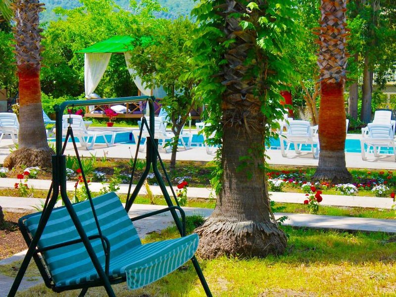 More Beach Hotel 302060