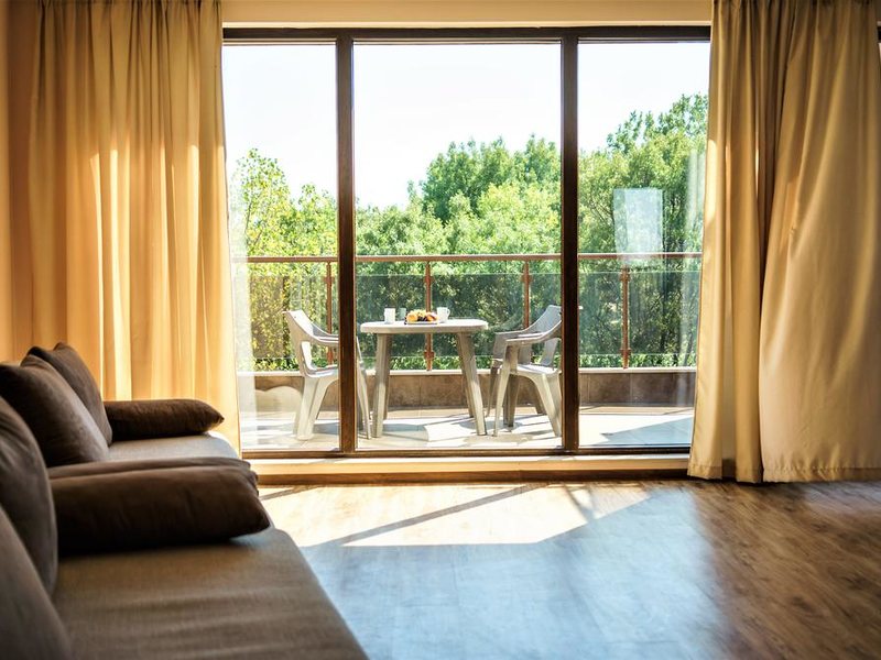 Moreto Aparthotel 311982