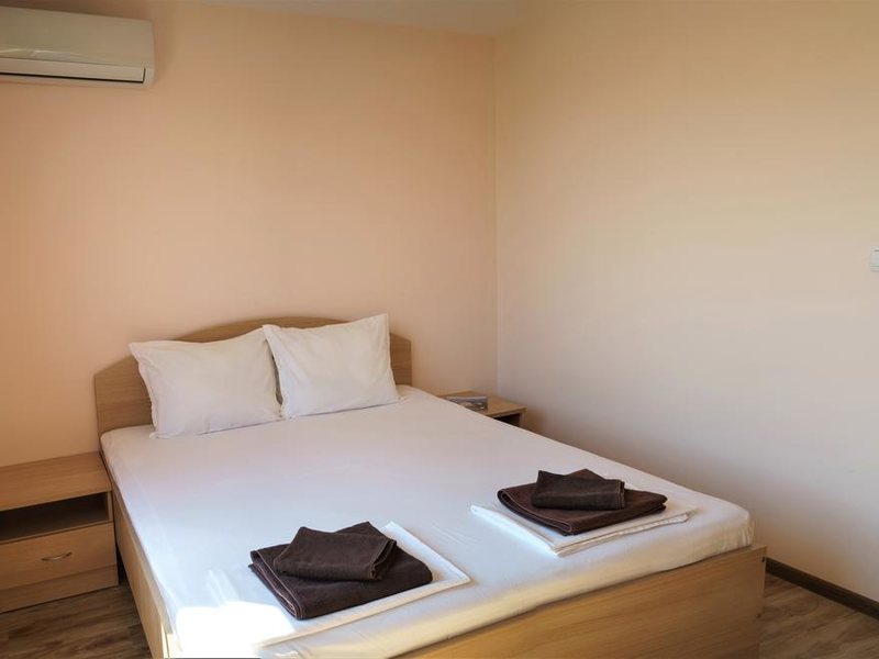 Moreto Aparthotel 311990