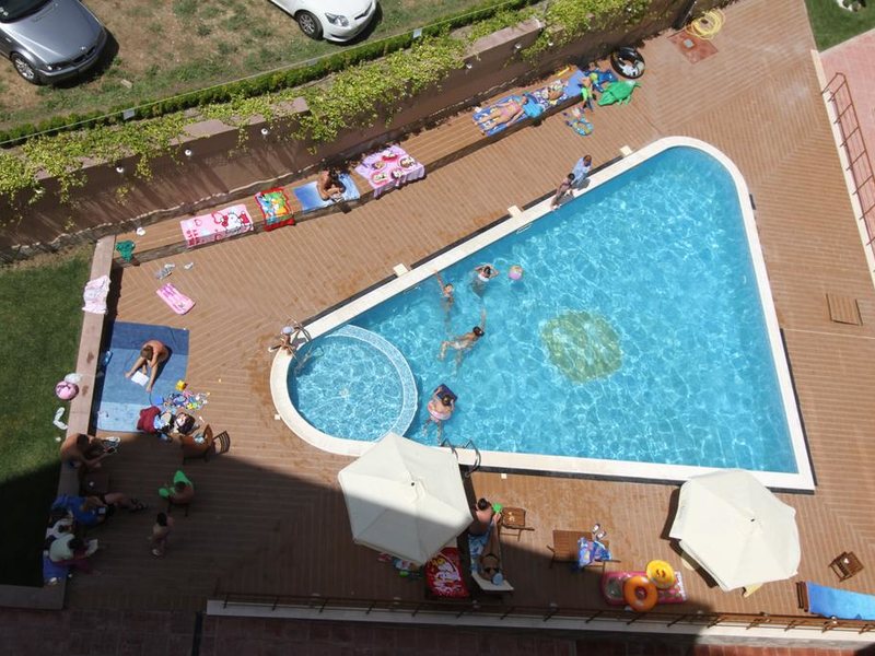 Moreto Aparthotel 311998