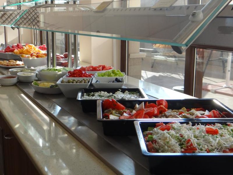 Moreto Aparthotel 312000