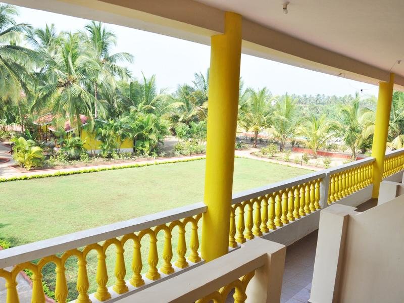 Morjim Beach Resort  115261