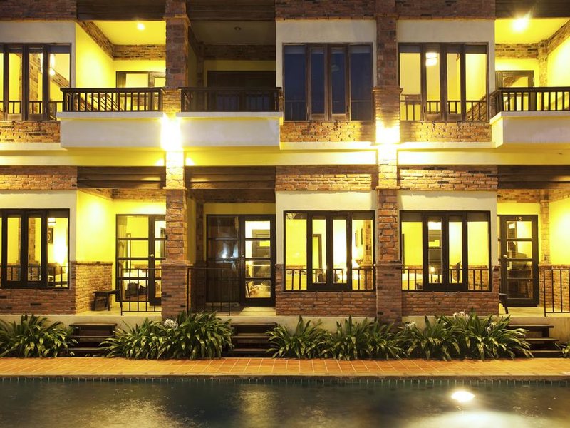 Motive Cottage Resort 207842