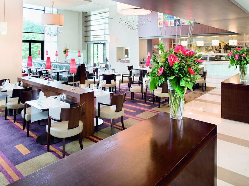 Movenpick Hotel Istanbul  243085