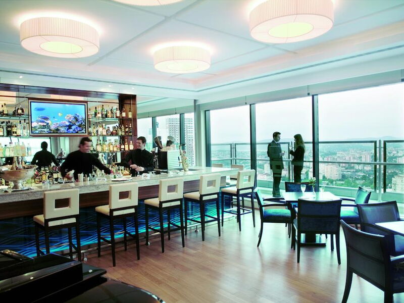 Movenpick Hotel Istanbul  243100