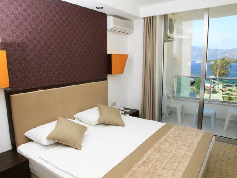 Munamar Beach Residеnce  34581