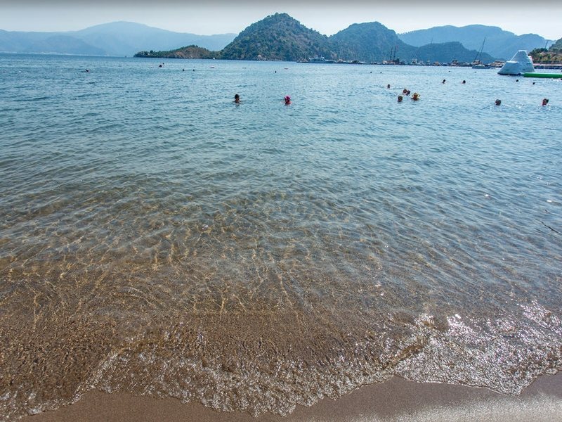 Munamar Beach  66903