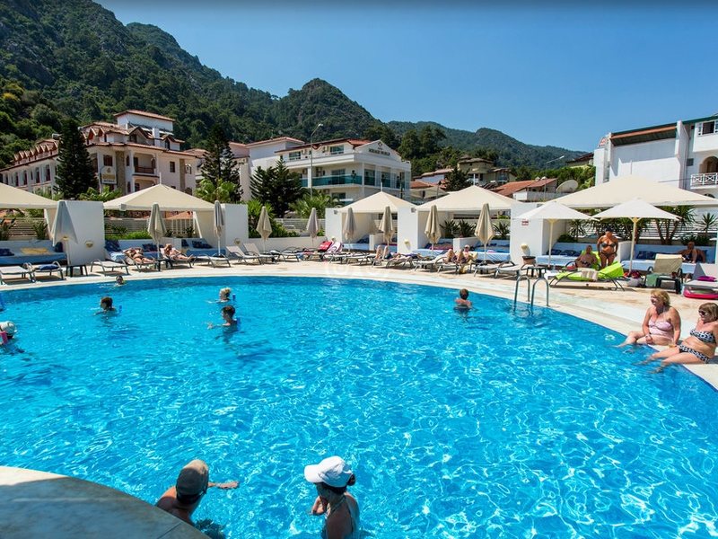 Munamar Beach  66910