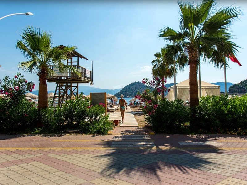 Munamar Beach  66925