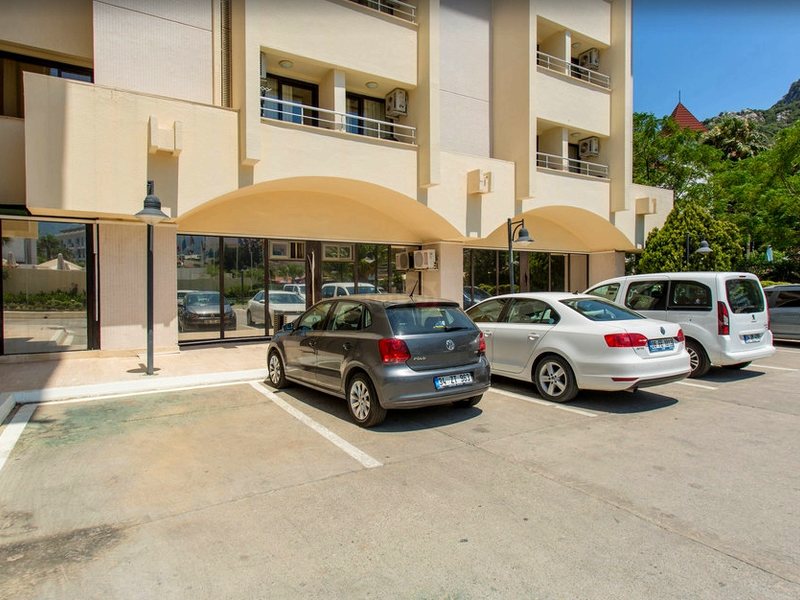 Munamar Beach  66940