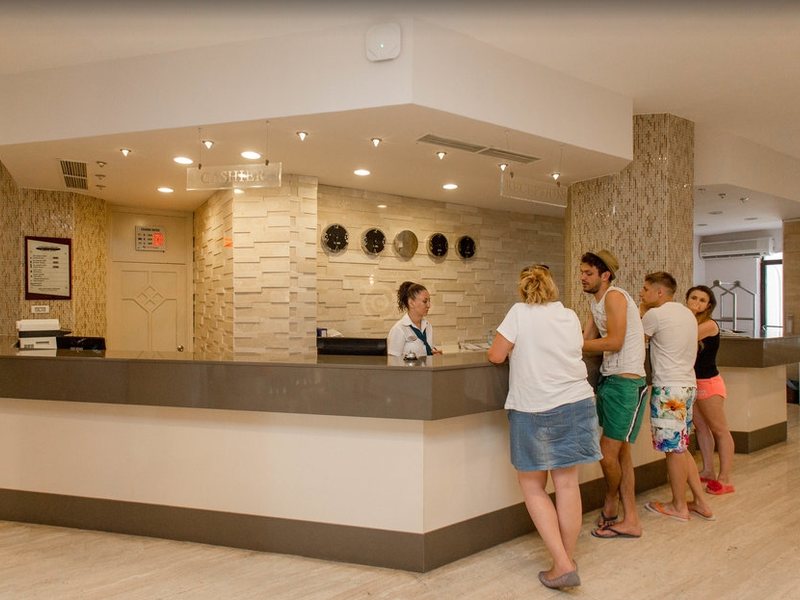 Munamar Beach  66943