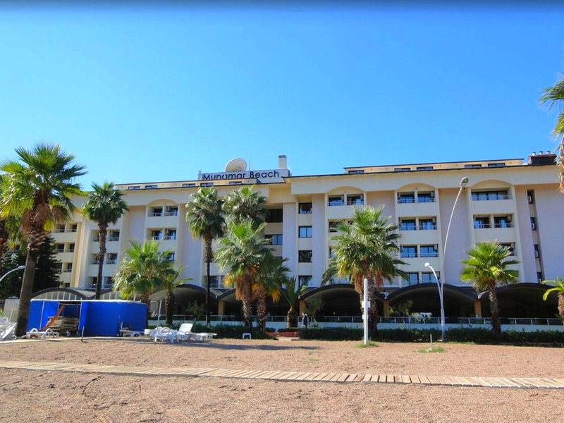 Munamar Beach  66947