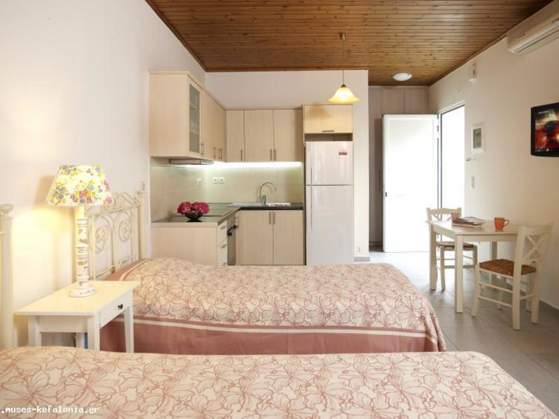 Muses Studios 286885