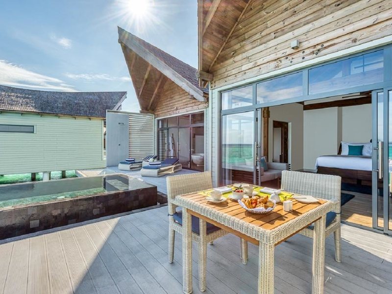 Mӧvenpick Resort Kuredhivaru Maldives 323859