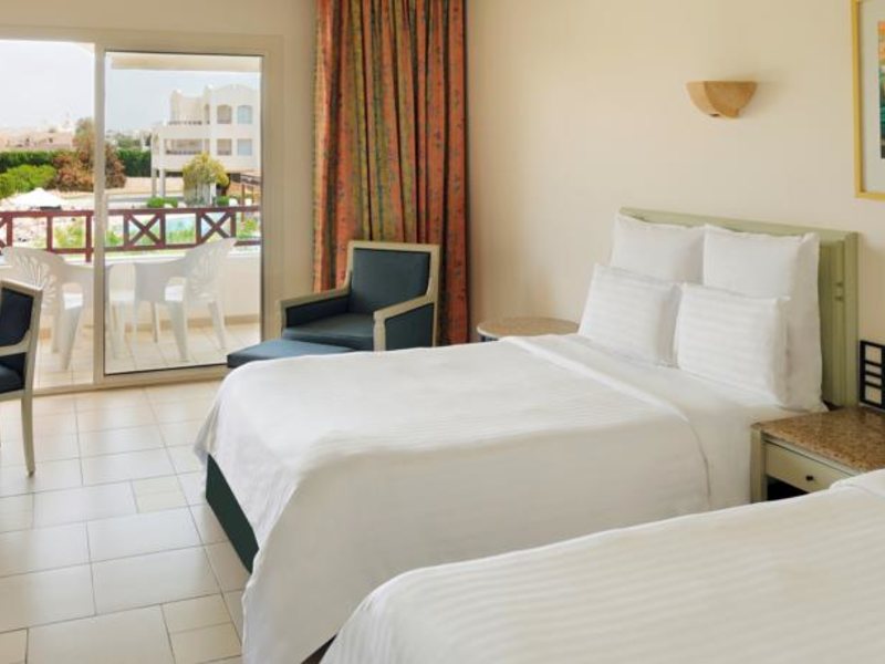 Naama Bay Promenade Beach Resort (ex 126091