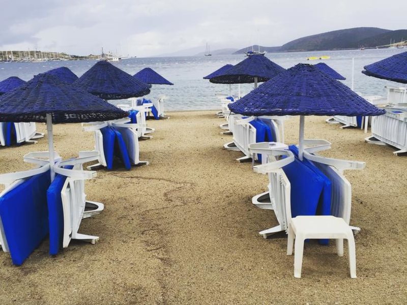 Nagi Beach Hotel 186661