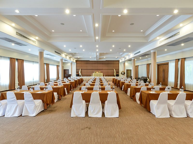 Naithonburi Beach Resort 234270