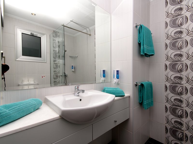 Napa Prince Hotel Apts 103580