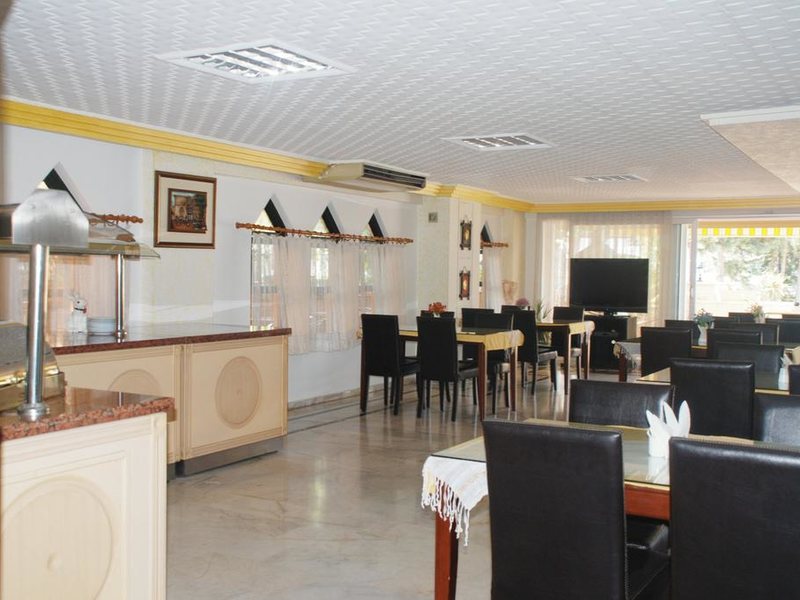 Nasa Flora Hotel 189360