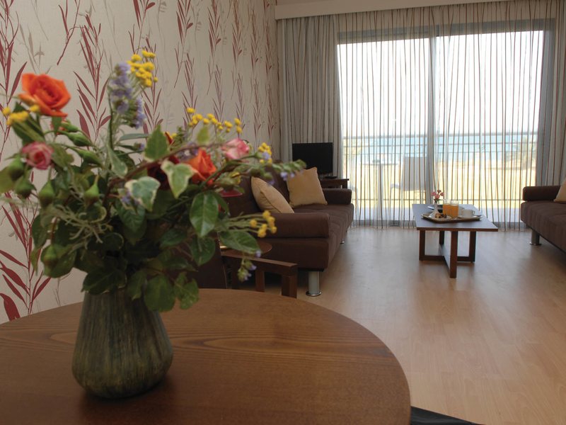 Natura Beach Hotel & Villas 103583