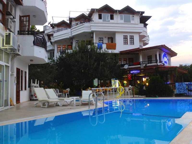 Naturella Hotel & Apart  196852