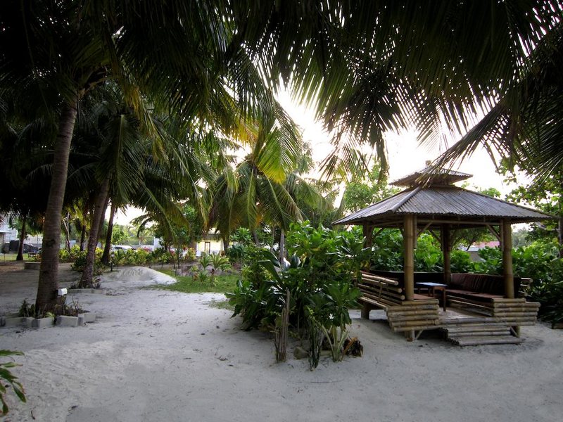 Nazaki Residence 325222