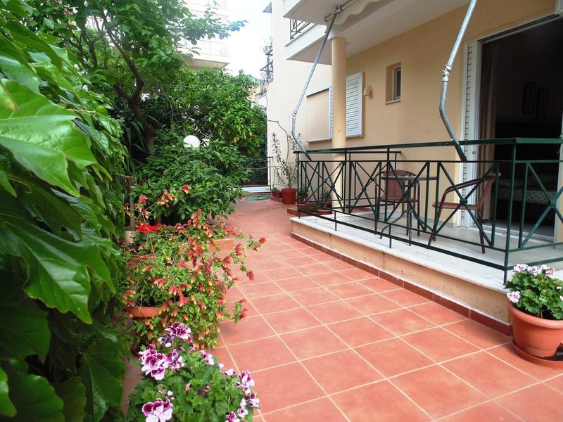 Nefeli Studios 260745