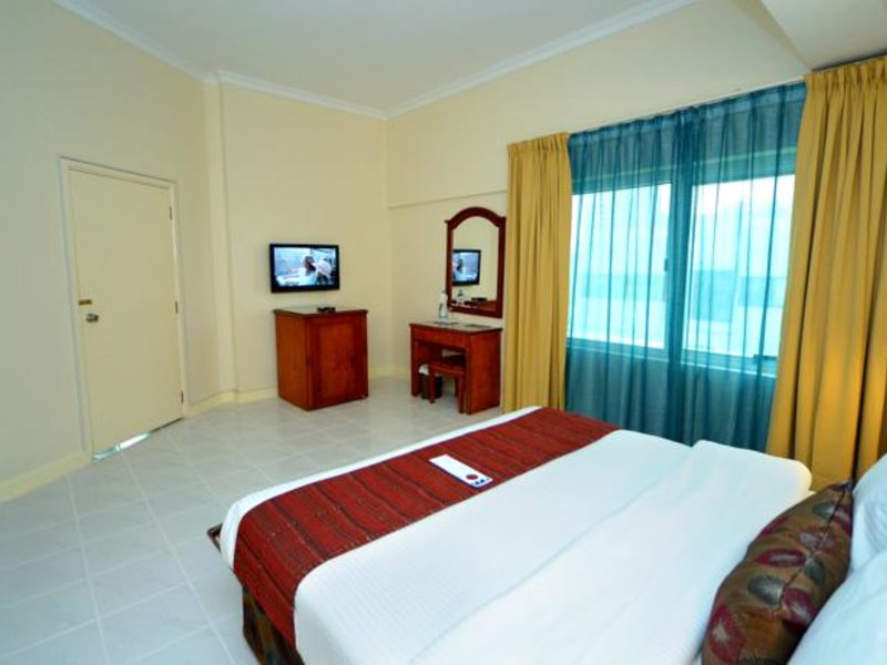 Nejoum Al Emarate Hotel Sharjah 61063