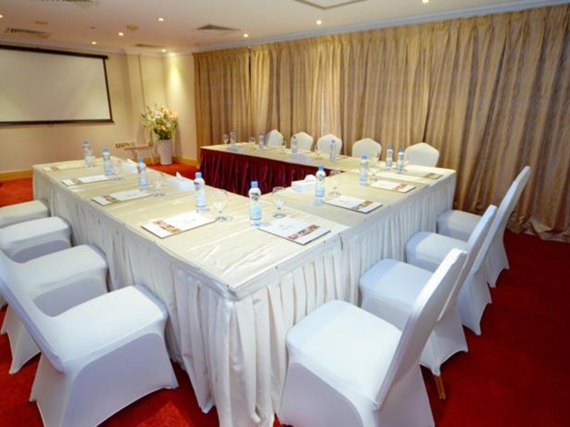 Nejoum Al Emarate Hotel Sharjah 61077