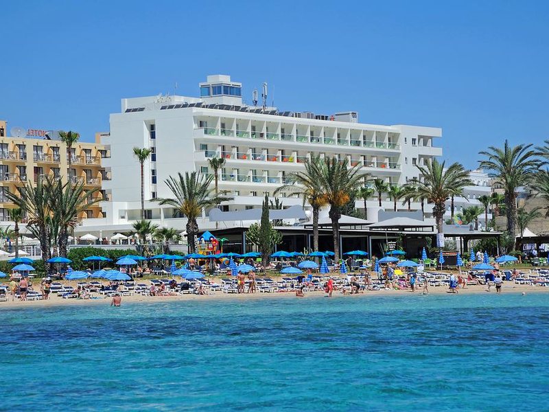 Nelia Beach Hotel 212893