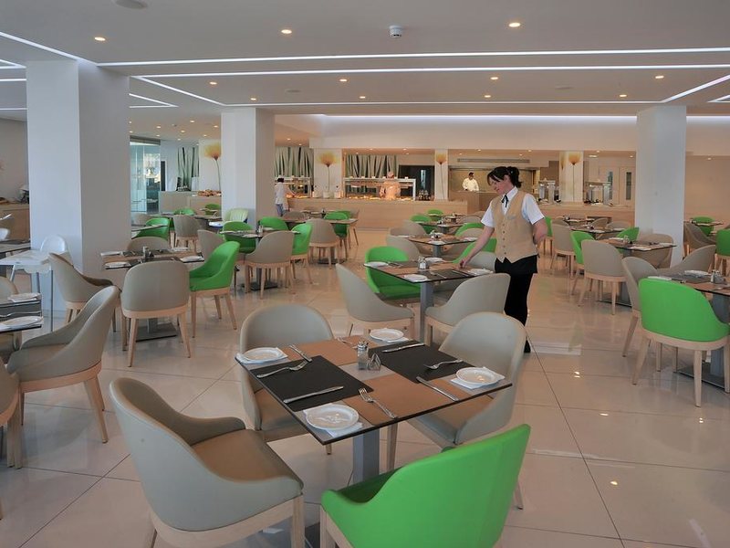 Nelia Beach Hotel 212894