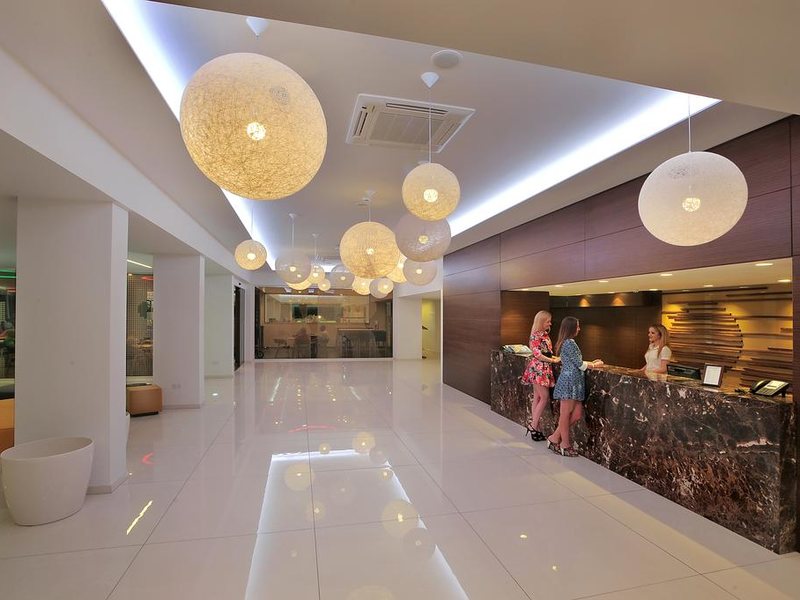 Nelia Beach Hotel 212899