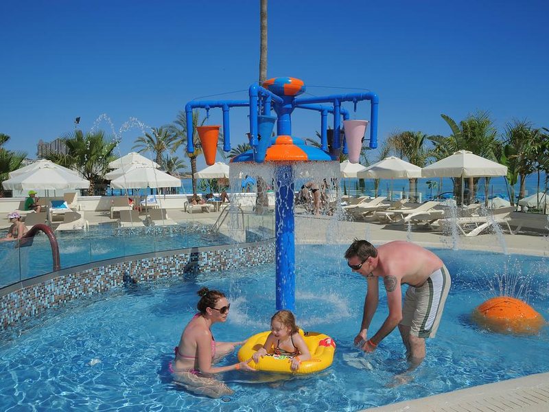 Nelia Beach Hotel 212900