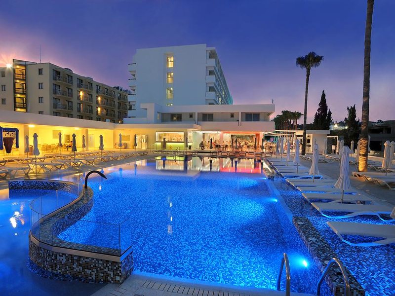 Nelia Beach Hotel 212911