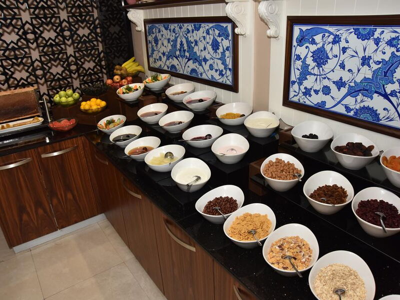 Neorion Hotel  302102