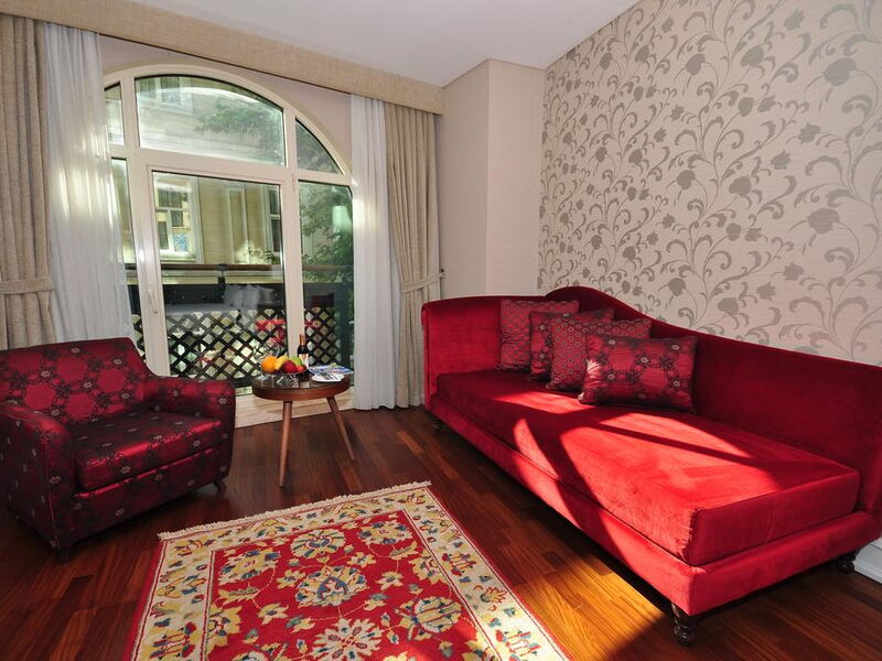 Neorion Hotel  302116