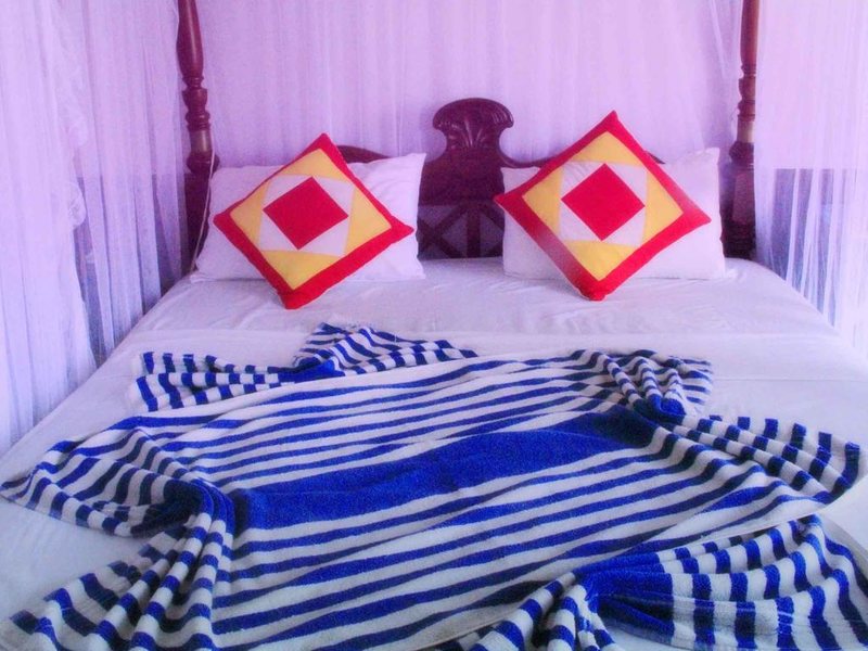 Neptune Bay Hotel 108086