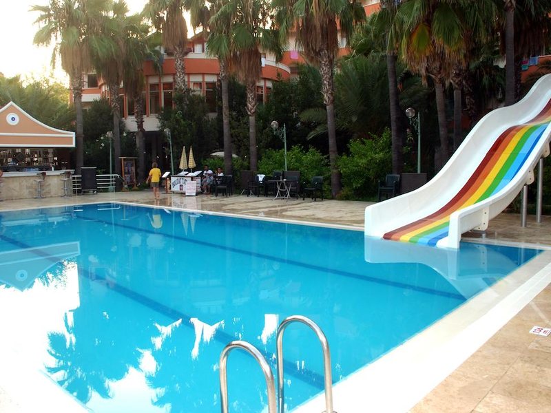 Nergos Garden Hotel 281984