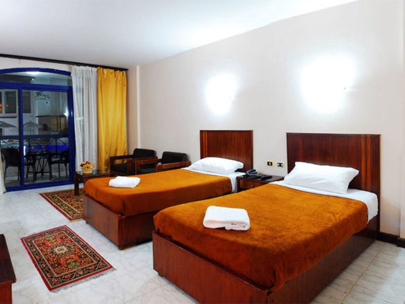 New La Perla (ex 125575