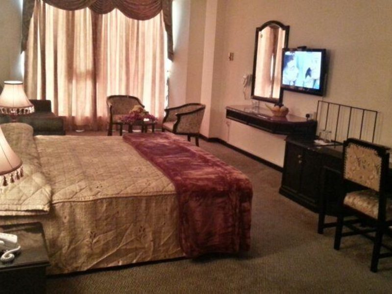 New Peninsula Hotel 48465