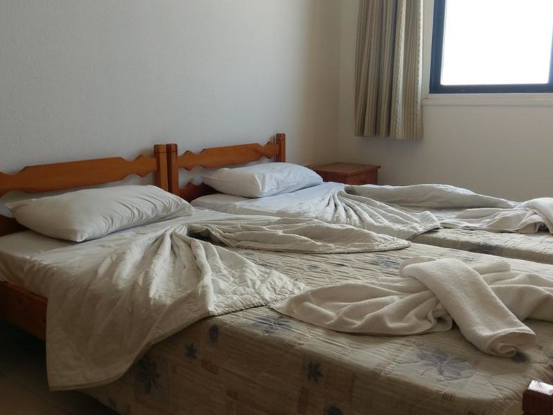 New York Plaza Hotel Apts 206446