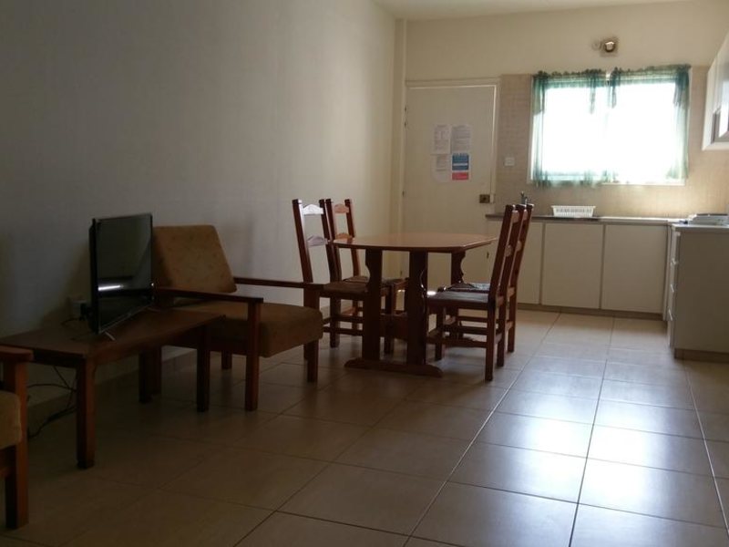 New York Plaza Hotel Apts 206448