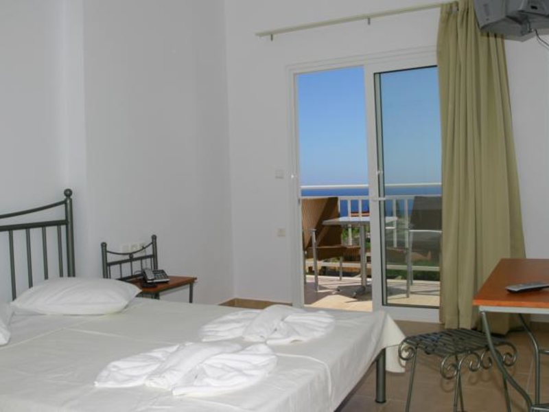 Nicolas Villas 76479